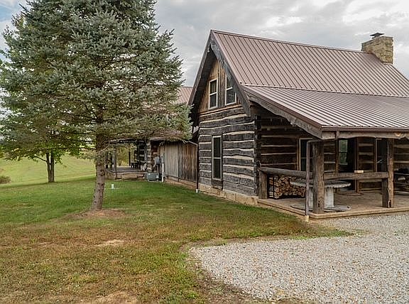 3rd image of 23180 Township Road 119