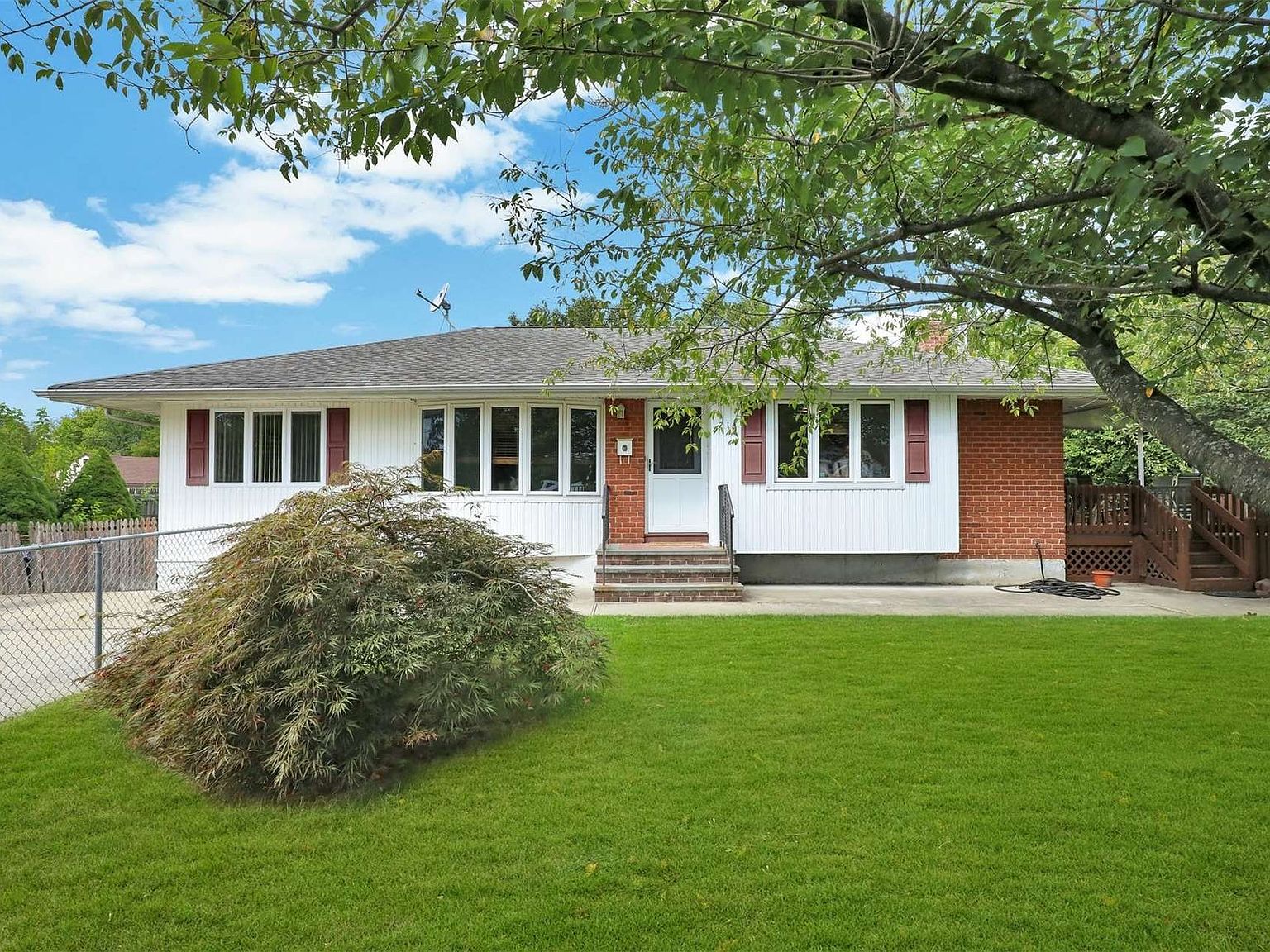 714 6th Street, West Babylon, NY 11704 Zillow