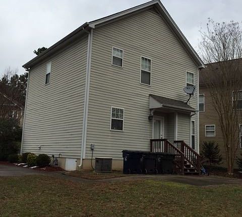5th image of 16415 Kelly Park Cres