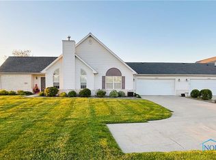 1021 Mohawk Way, Wauseon, OH 43567