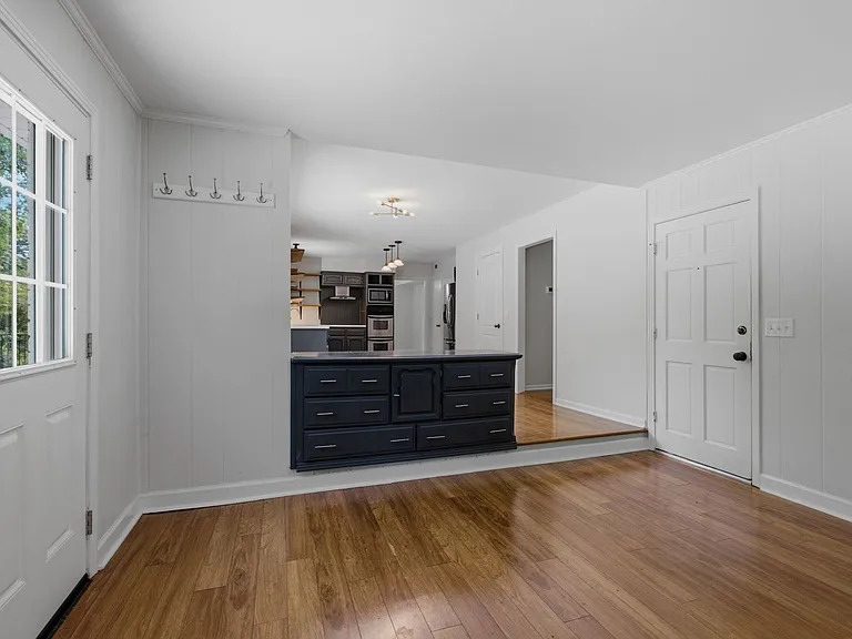 1303 General Macarthur Dr — Photo 12