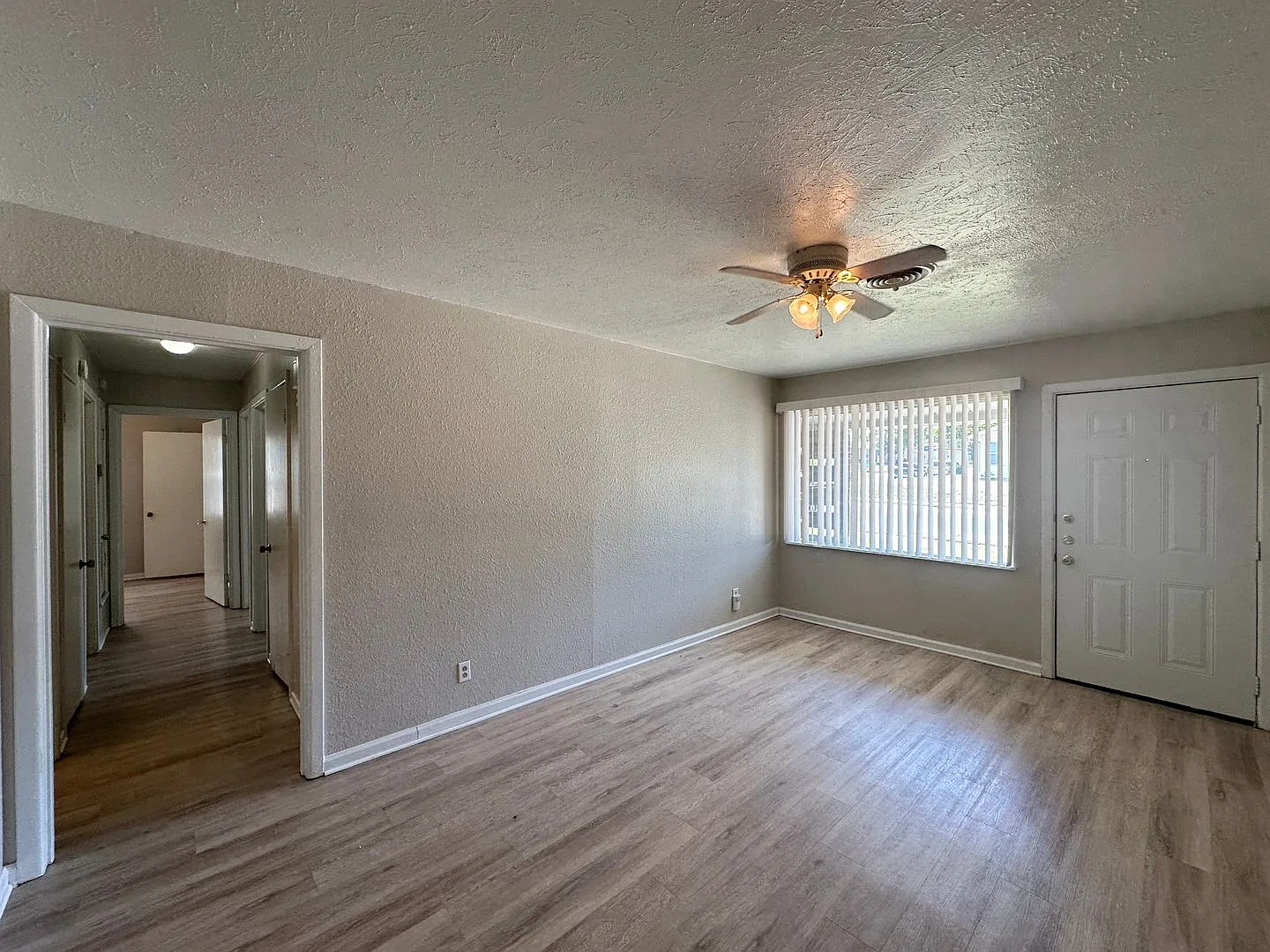 708 Jefferis Ave — Photo 4