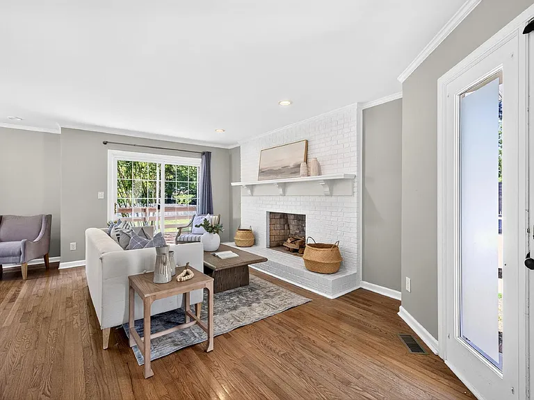 106 Allison Way #106 — Photo 4