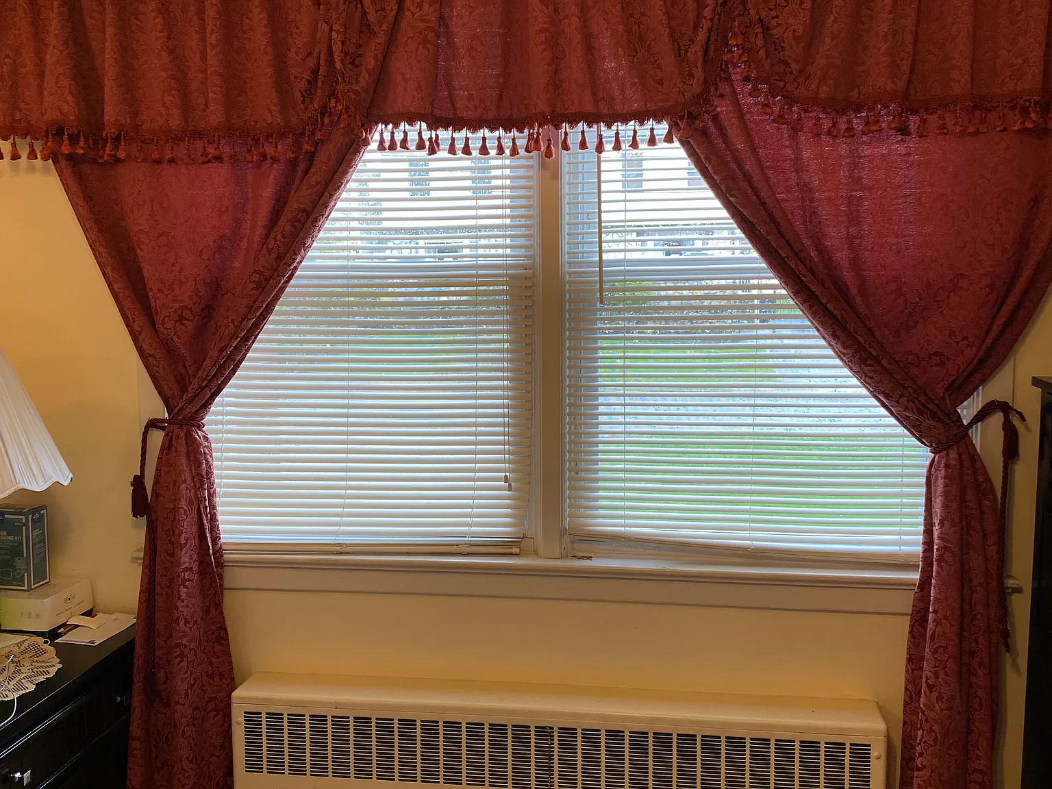 5 bed, 2.5 bath, 2204 sqft, $750 — Photo 3