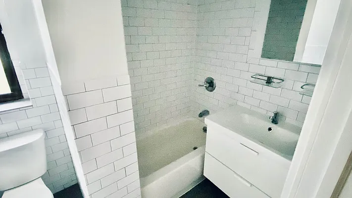 Rented by Charie Properties LLC | media 20