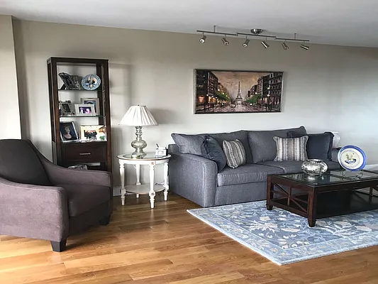 Sold by Keller Williams Realty Landmark | media 4