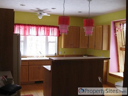 5th image of 2852 58th St