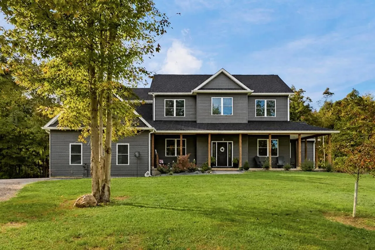 3621 London Hollow Rd photo 1