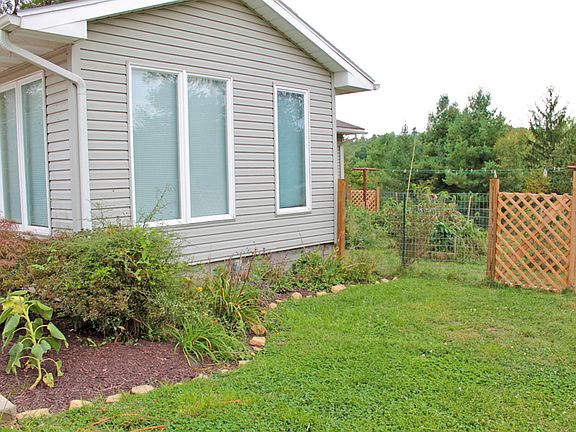 2nd image of 6201 Avanelle Dr