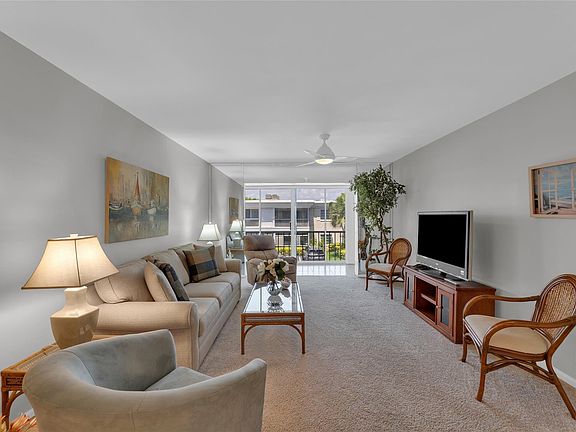 2nd image of 6521 Bay Club Drive #6521-3