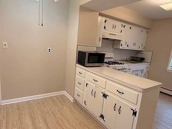 3rd image of 401 Raritan Rd