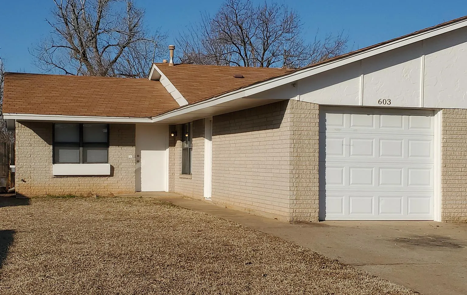 603 Nimrod Rd — Photo 1