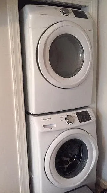 2 bed, $1,850 — Photo 3
