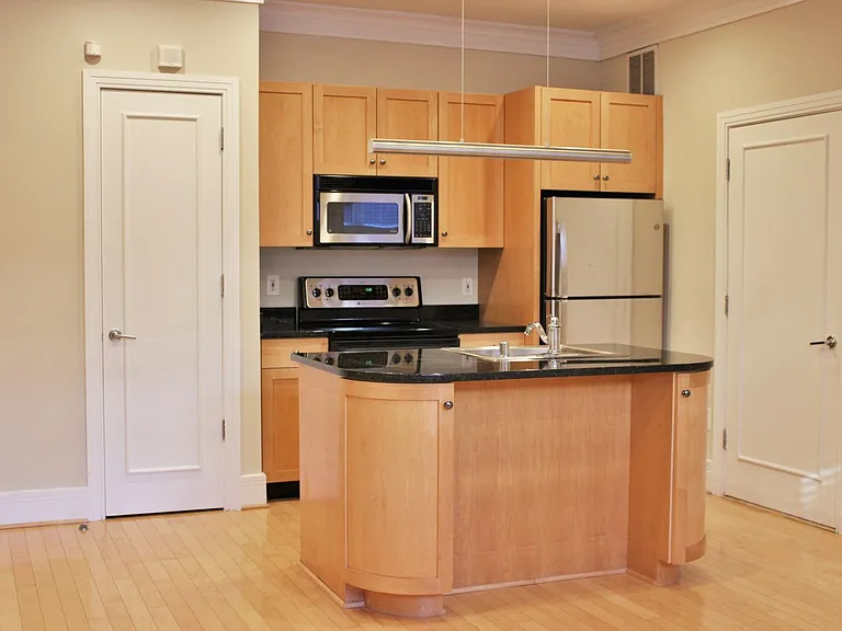 1515 O St NW — Photo 14