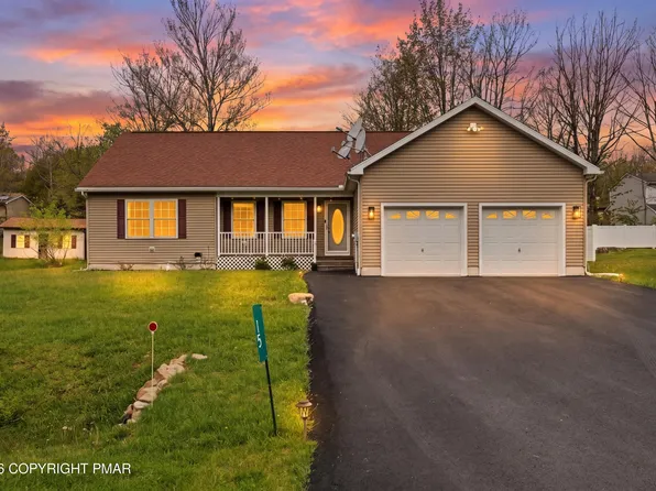 15 Mountain Dr #131, Mount Pocono, PA 18344