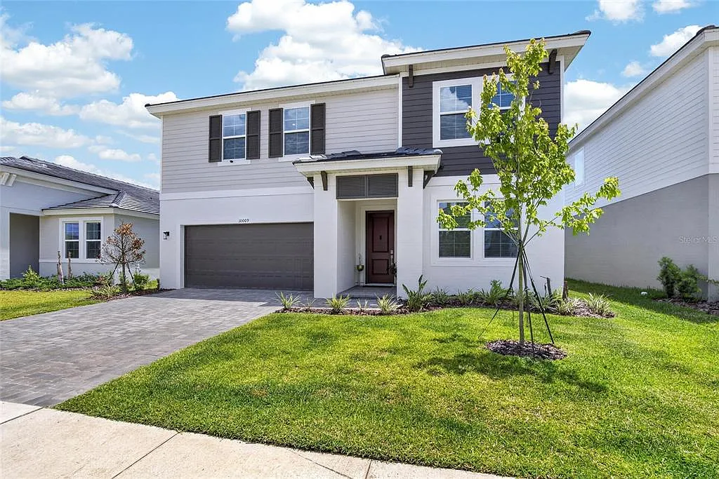 Building Photo - 10009 Surrey Rose Dr