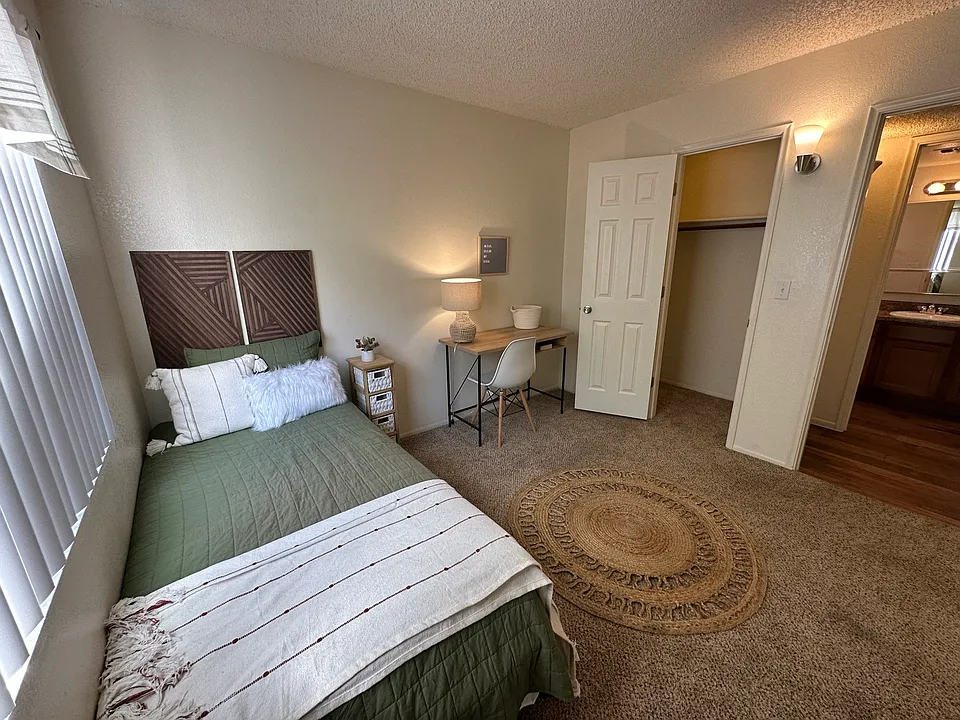 Spacious bedroom