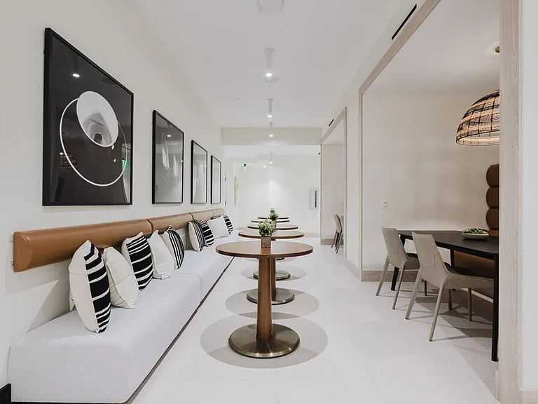 Building's Lounge