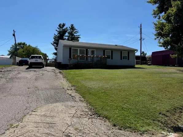 305 Albert Sidney Johnston Ave, Maysville, KY 41056