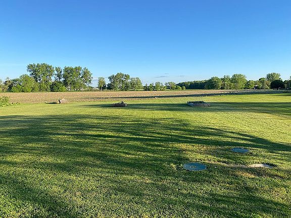 4th image of 16688 Stoney Lane Dr