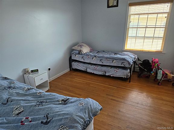 3rd image of 10 Horizon Court #302