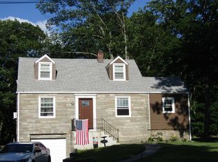 39 Kelly Ridge Rd, Carmel, NY 10512