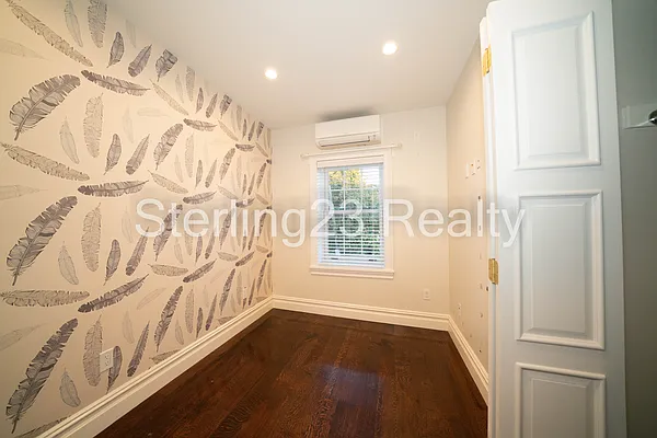 Rented by Sterling Realty Solution Inc | media 42