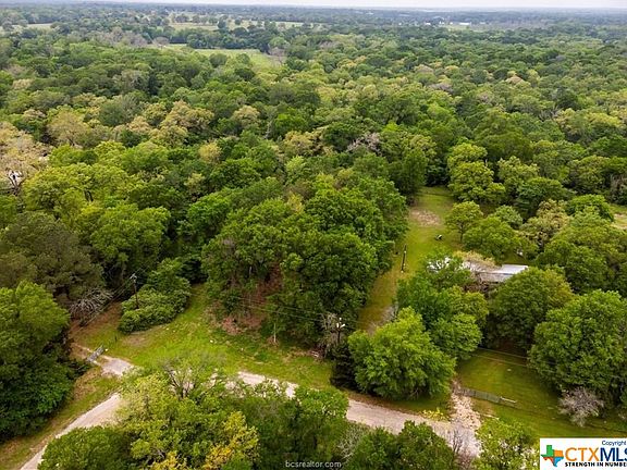 3rd image of 2188 Overlook Dr