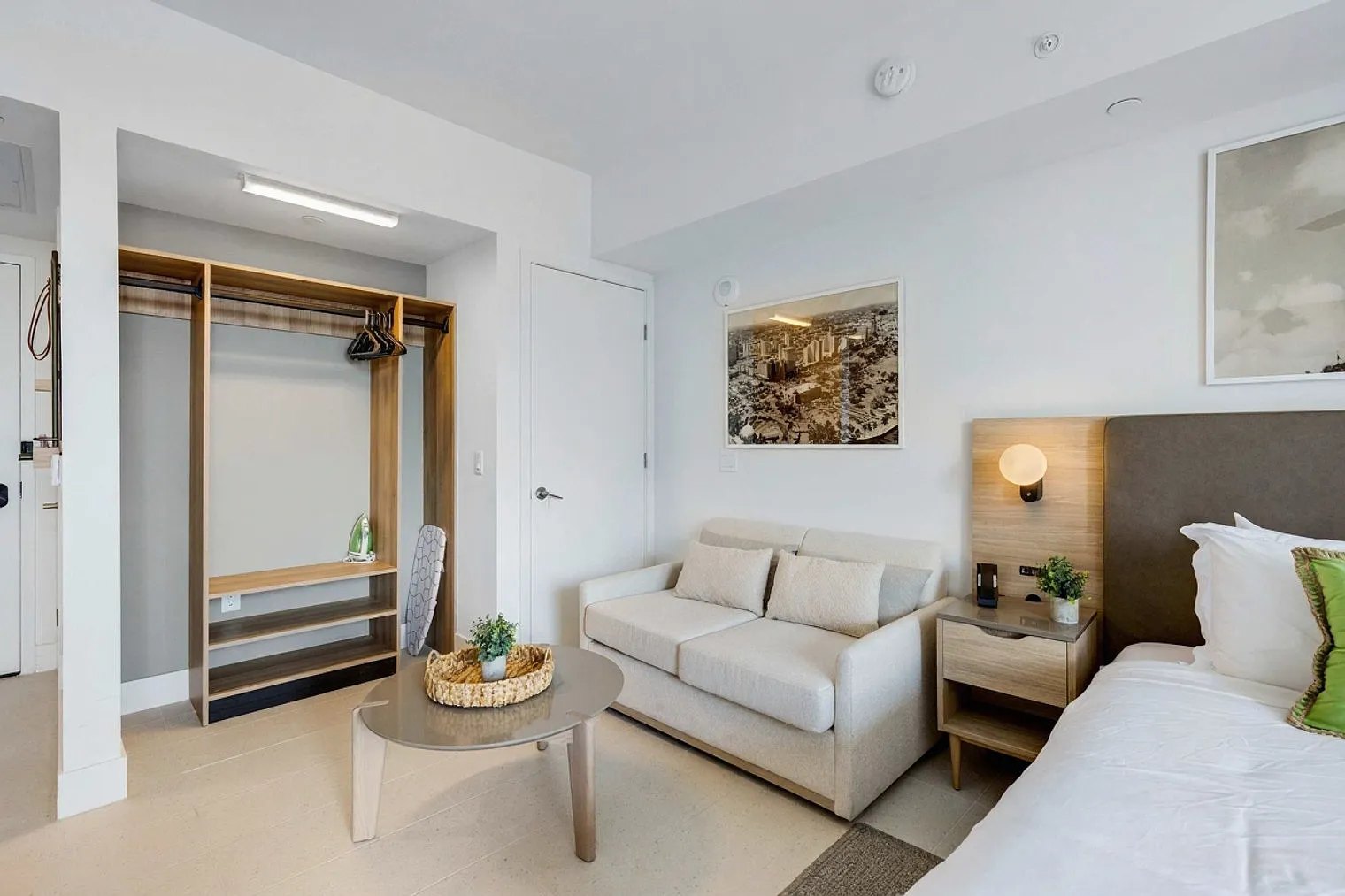 Studio, 1.0 bath, 441 sqft, $6,466 — Photo 2