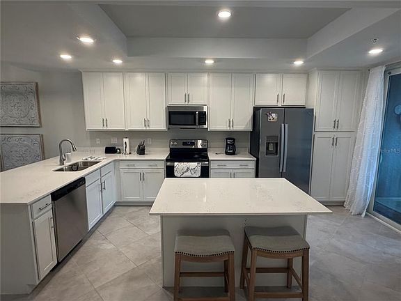 5th image of 12440 Wellen Golf St #102