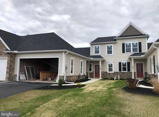 364 Meadow Rose Dr #223, Lititz, PA 17543