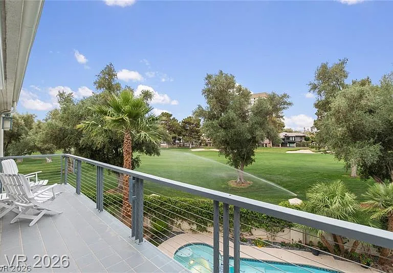 3160 Bel Air Dr — Photo 26