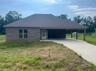 123 Meadow Ln, Pollock, LA 71467