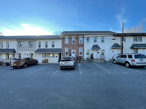 Brick Row Commons Photo 1