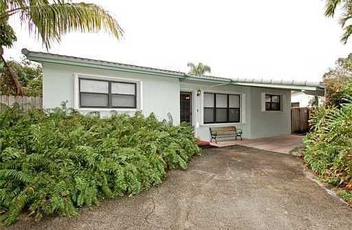 2nd image of 3120 SW 20th Ct