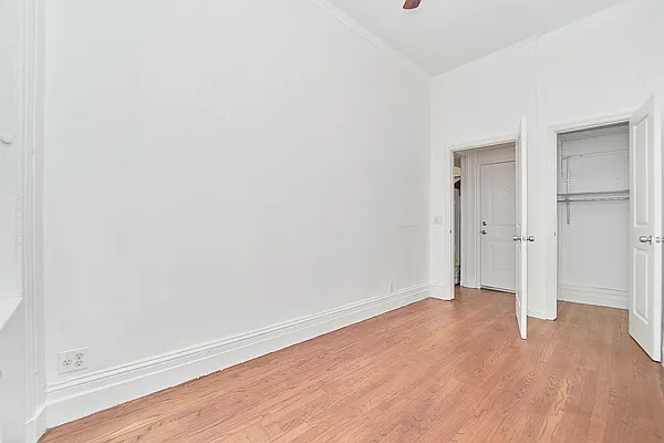 Rented by Living New York | media 32