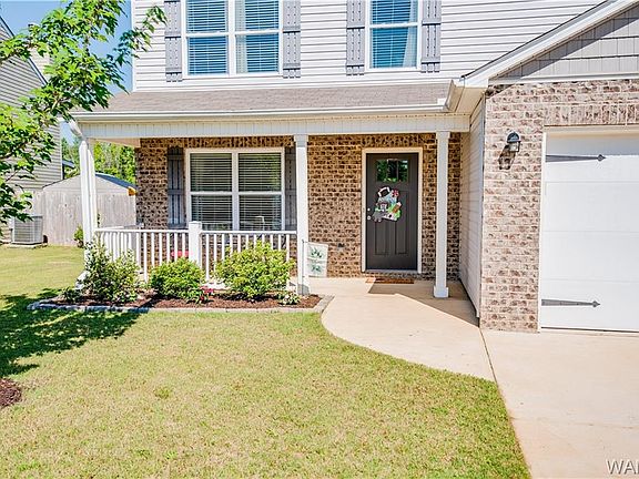 4th image of 2108 Laurel Lake Dr