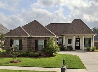 18114 Old Trail Dr, Prairieville, LA 70769