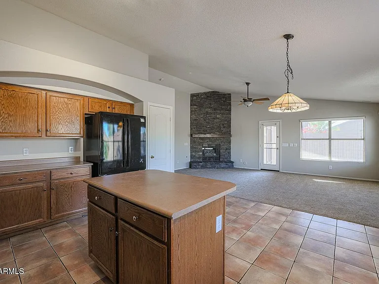 10269 W Patrick Ln — Photo 10
