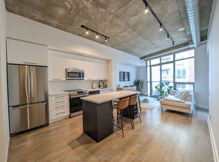 33 Mill St #310, Toronto, ON M5A 3R3