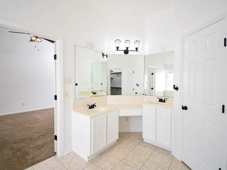 34 S Rambling Ridge Pl — Photo 31