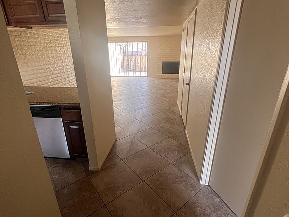 5th image of 1307 S Copias Way #1