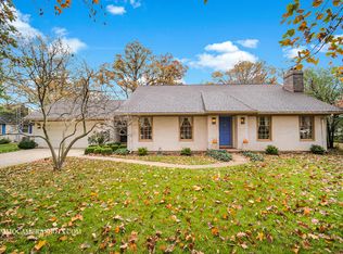 43W777 Nottingham Dr, Elburn, IL 60119