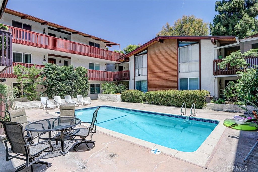 5650 Sumner Way Unit 308, Culver City, CA - View 3