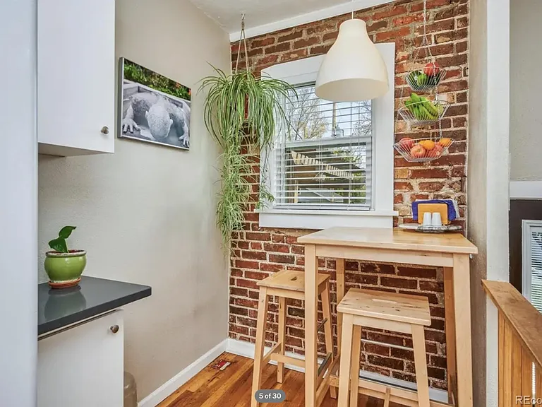 4640 Bryant St — Photo 2