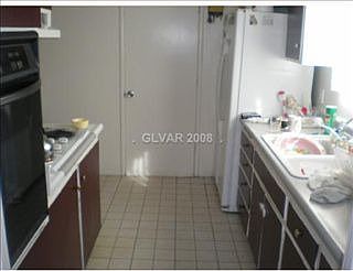 3rd image of 1804 Melinda Ave