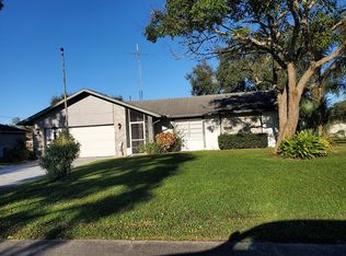 3055 Azalea Ln, Lake Placid, FL 33852