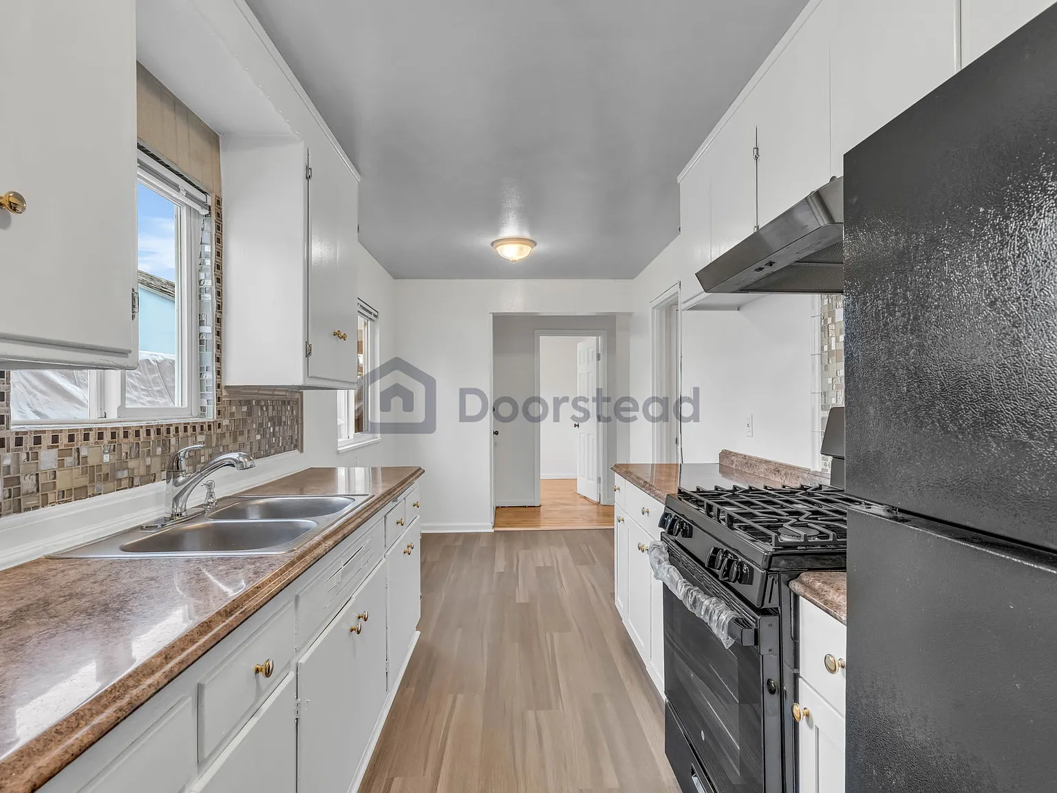 1 bed, 1.0 bath, 623 sqft, $2,200 — Photo 2