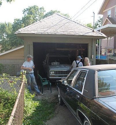 5th image of 300 Kensington Ave