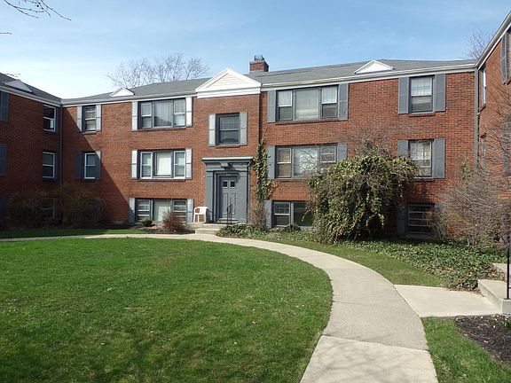 2nd image of 274 Highland Pkwy #4